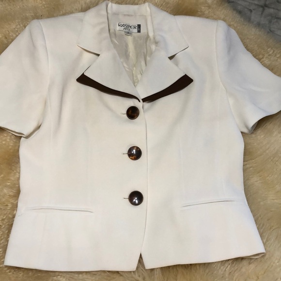 Short sleeve suit jacket in white and brown size 6 - Picture 1 of 6